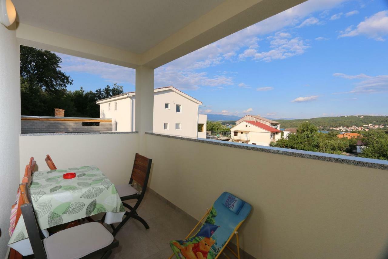 Apartment Samsa Mirica Čižići Exteriör bild