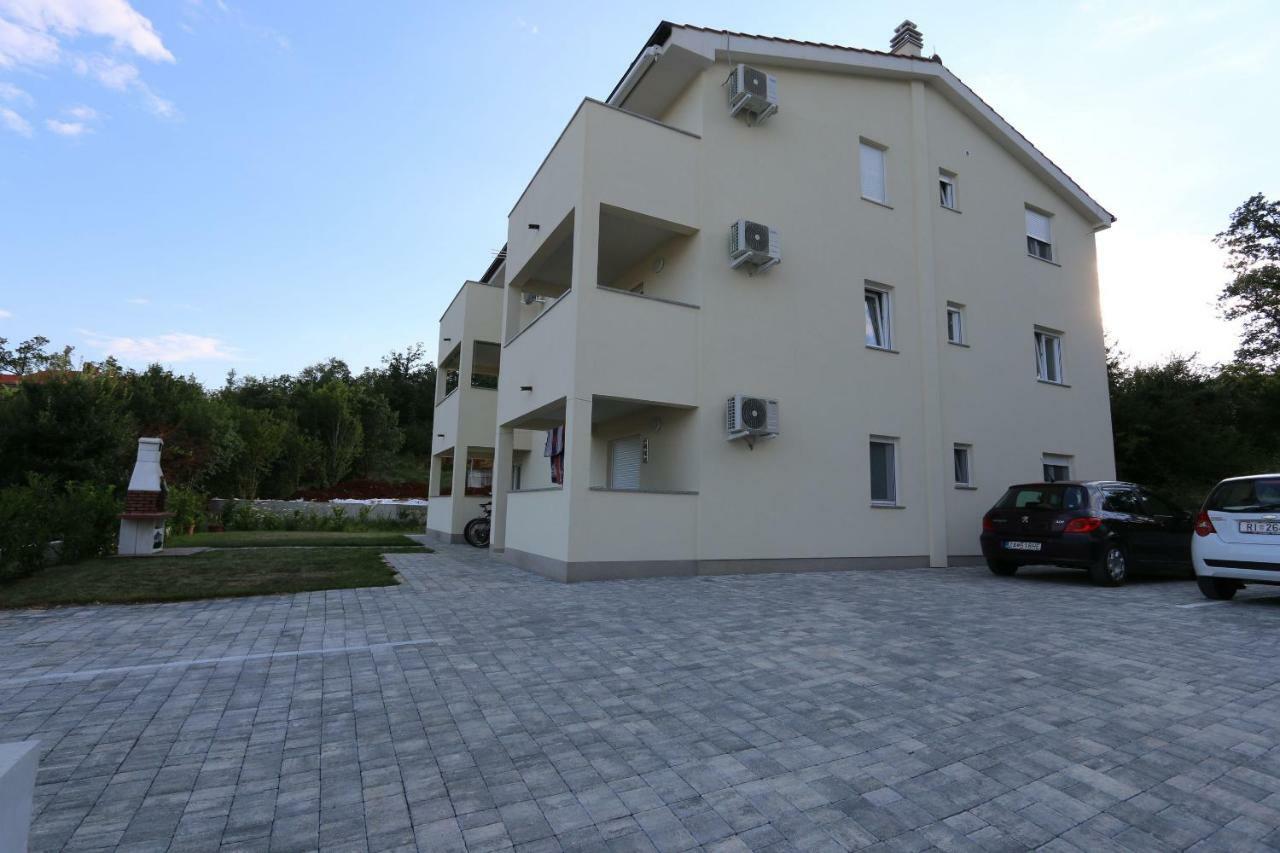 Apartment Samsa Mirica Čižići Exteriör bild